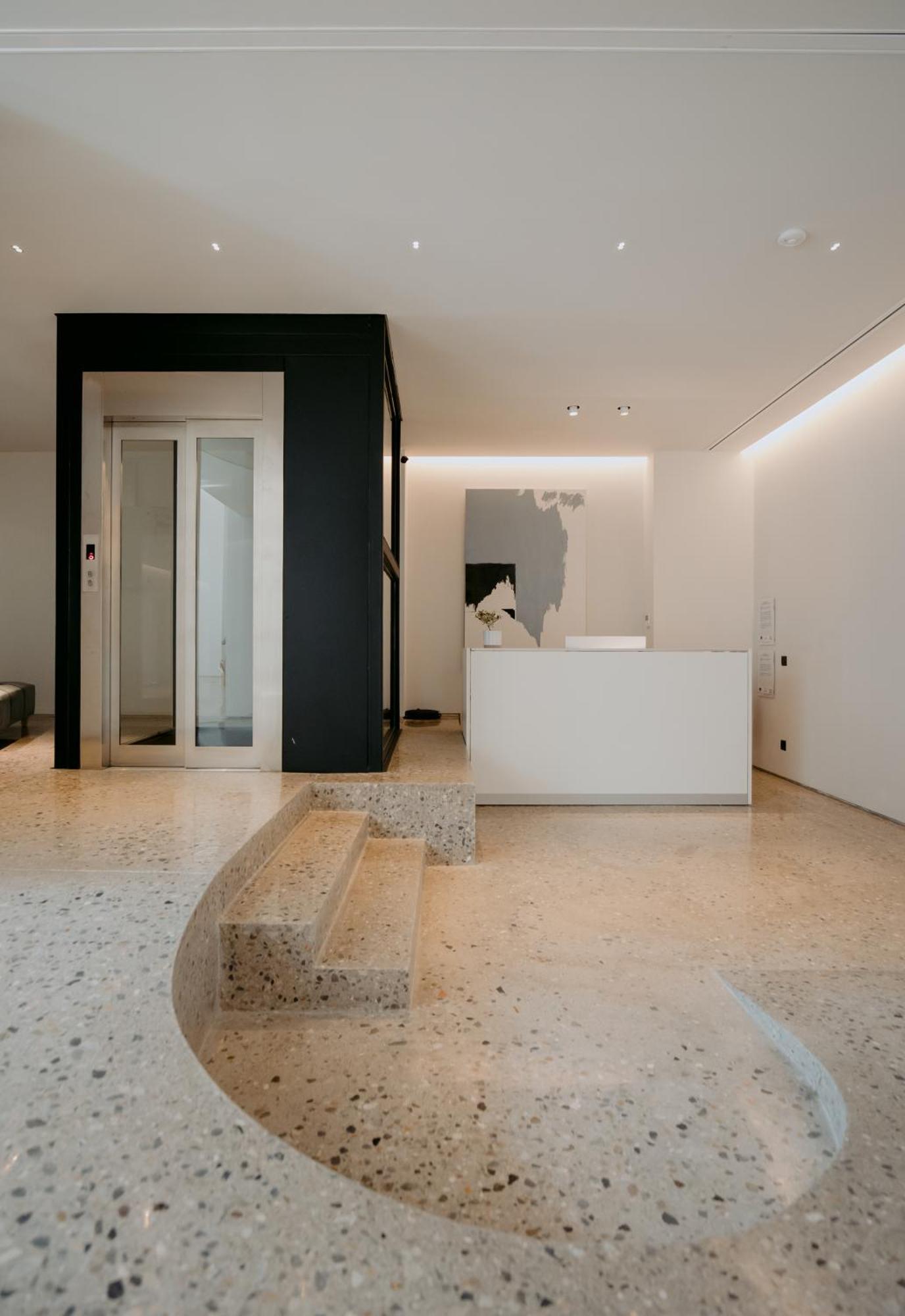 Plexi Space Athene Buitenkant foto